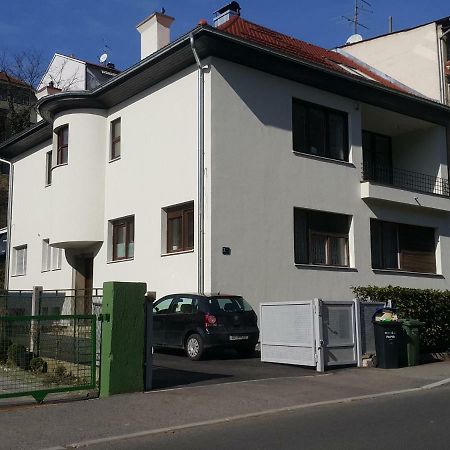 Apartman Zelengaj Zagreb Luaran gambar